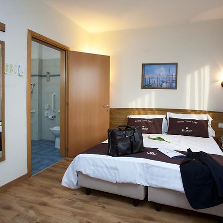 Tulip Inn Padova Room photo